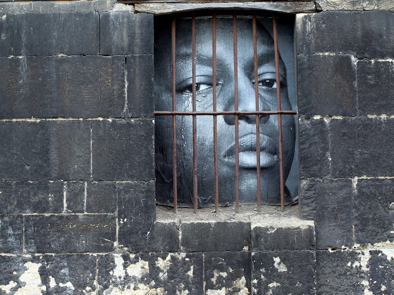 935 - LE PRISONNIER - DANIEL RAOULAS - france.jpg